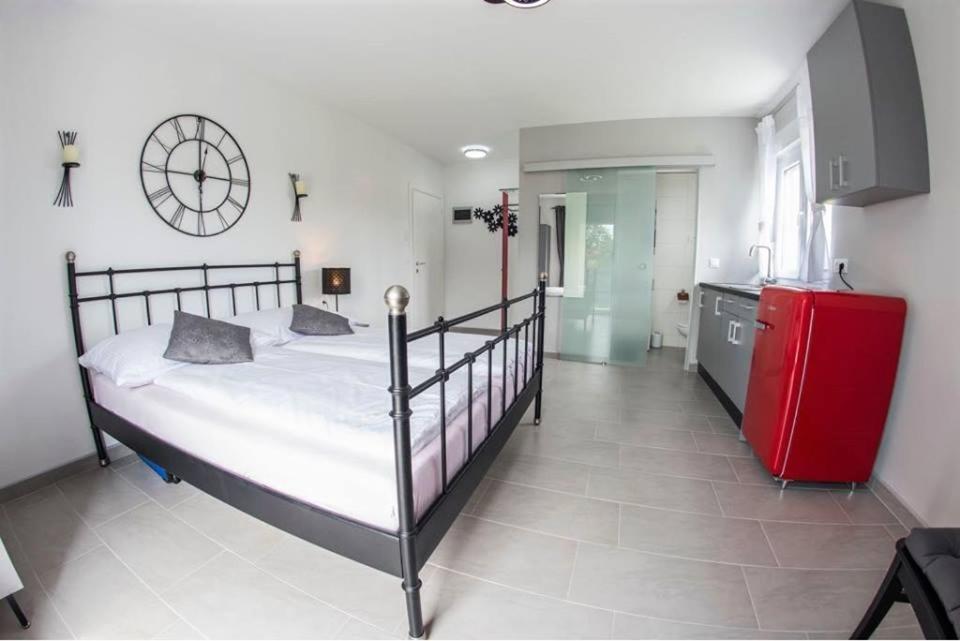Apartments Mojeljeto Фажана Екстер'єр фото
