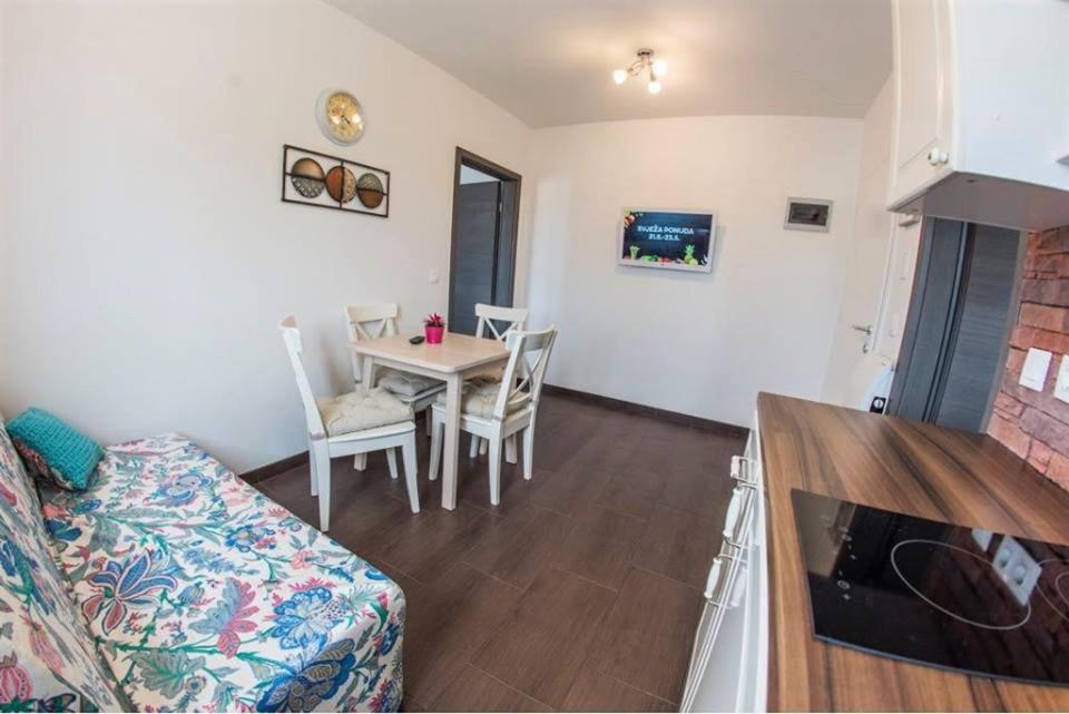 Apartments Mojeljeto Фажана Екстер'єр фото